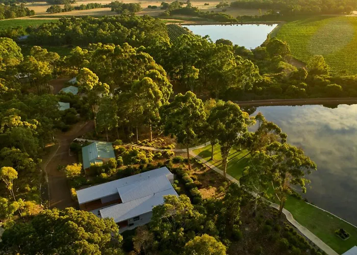 Eight Willows Retreat