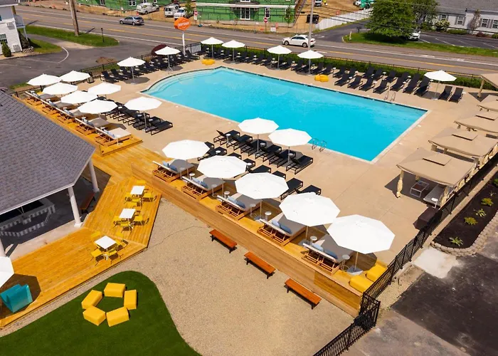 Ogunquit Hotel And Suites