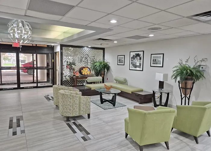 Indy Hotel