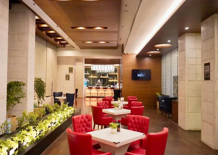 Golden Tulip Lucknow
