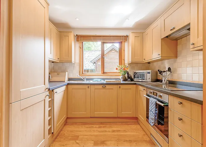 Tilford Woods Lodge Retreat