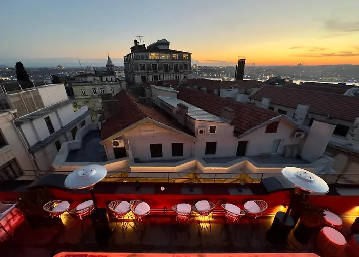 Ruz Hotels