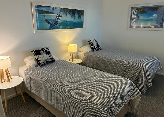 Bayshore Beachside Resort