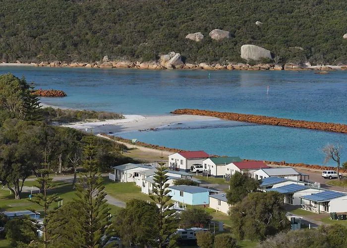 Acclaim Rose Gardens Beachside Holiday Park