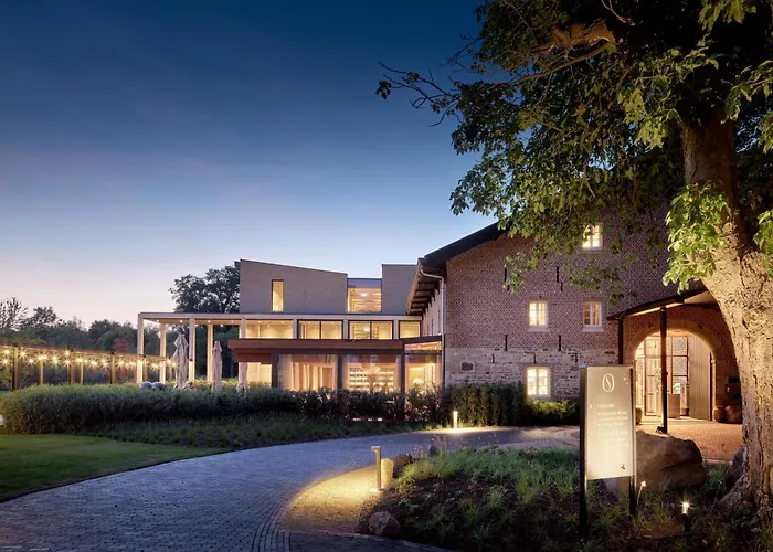 Van Oys Maastricht Retreat, A Leading Hotel Of The World
