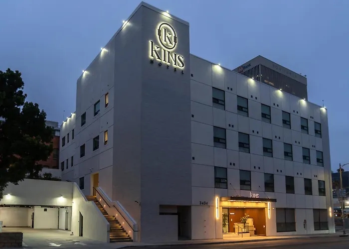 Kins Hotel