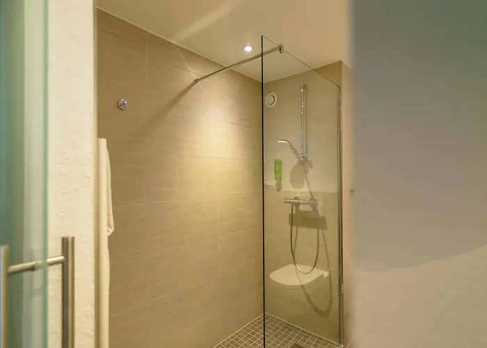 Biosphaerenhotel Graf Eberhard Bei Der Therme Bad Urach