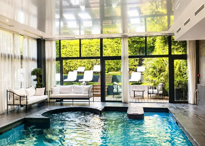 Hotel & Spa Le Grand Monarque, BW Premier Collection