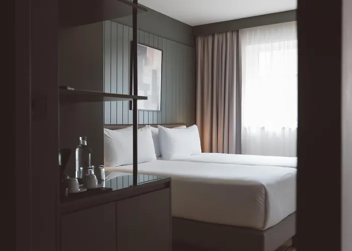 Honest Budapest By Chic & Basic
