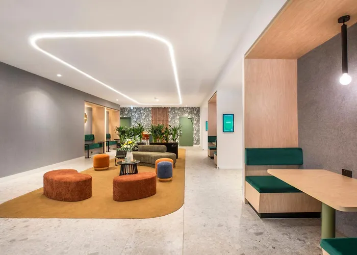 Holiday Inn By Ihg
