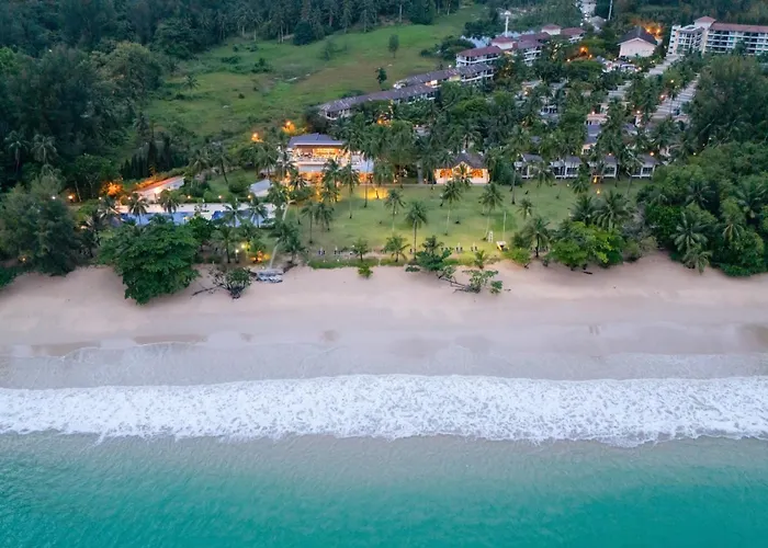 Kantary Beach Hotel Villas & Suites