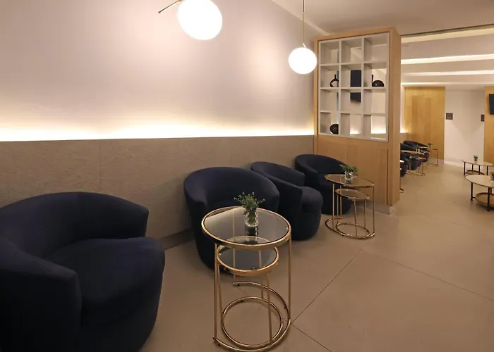 Holiday Inn By Ihg