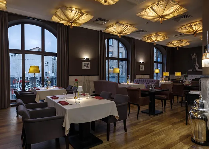 Astoria Hotel