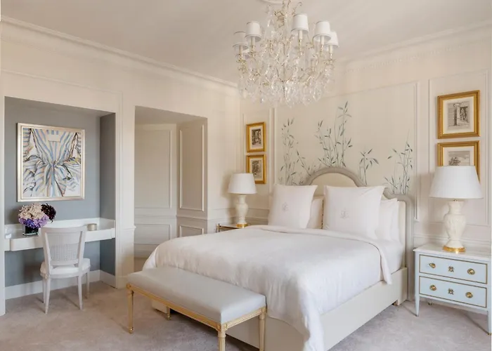 Four Seasons George V