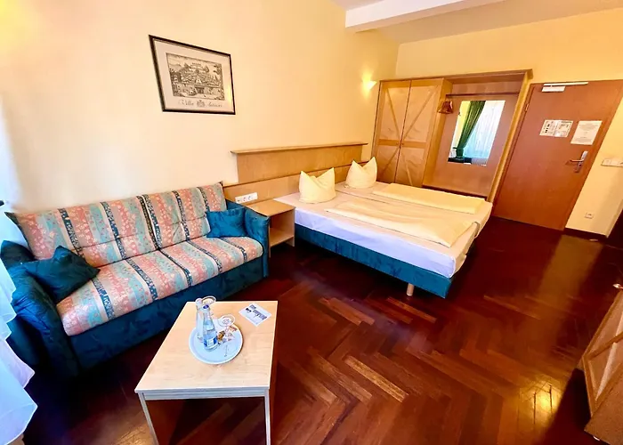 Hotel Hoepfner Burghof