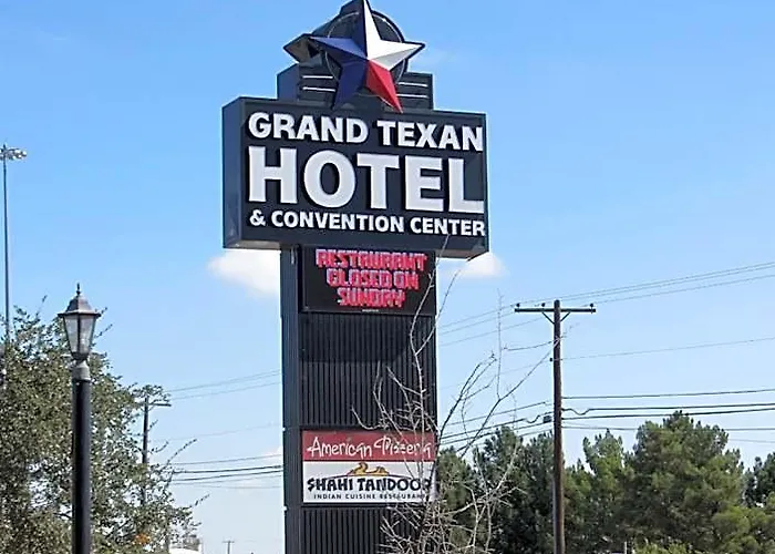 Grand Texan And Convention Center