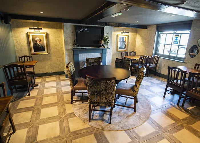 Kings Arms Hotel
