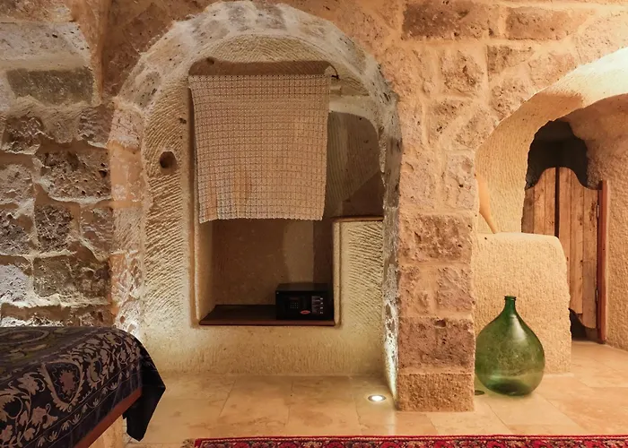 Doda Artisanal Cave 14 Plus (Adults Only)