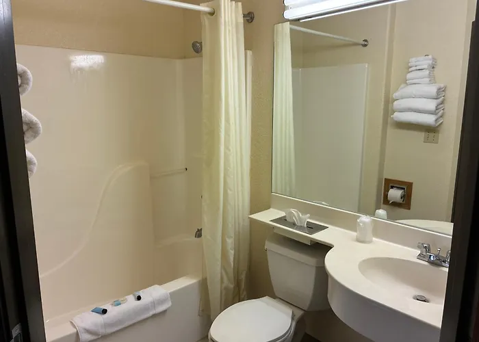 Inn & Suites