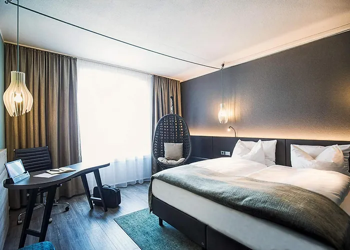 Elaya Frankfurt Oberursel