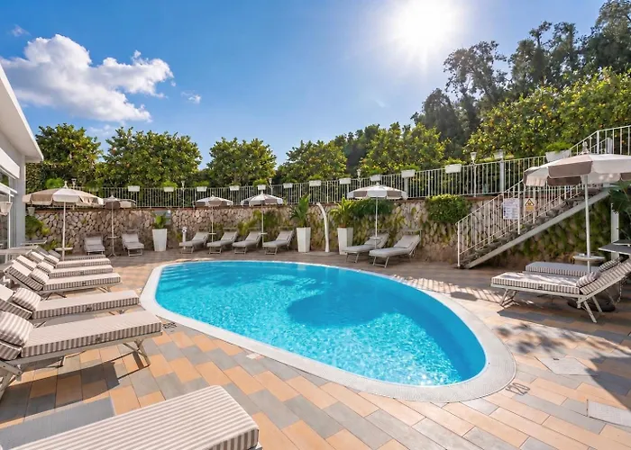 Hotel Capri (Adults Only)