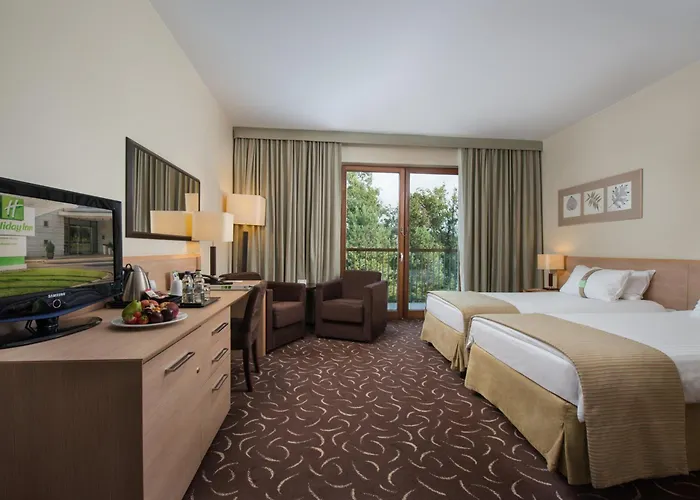 Holiday Inn Resort Warsaw Jozefow By Ihg