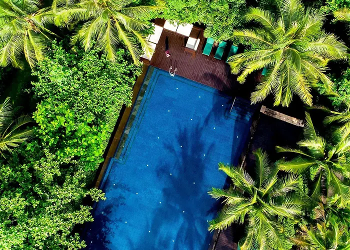 Pullman Oceanview Bay Resort & Spa
