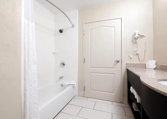 Comfort Suites - Atlanta South