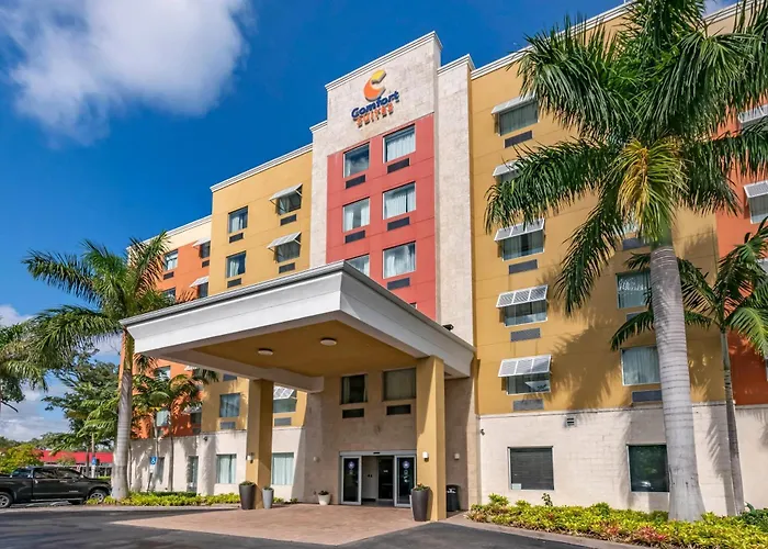 Comfort Suites Fort Lauderdale Airport South & Cruise Port