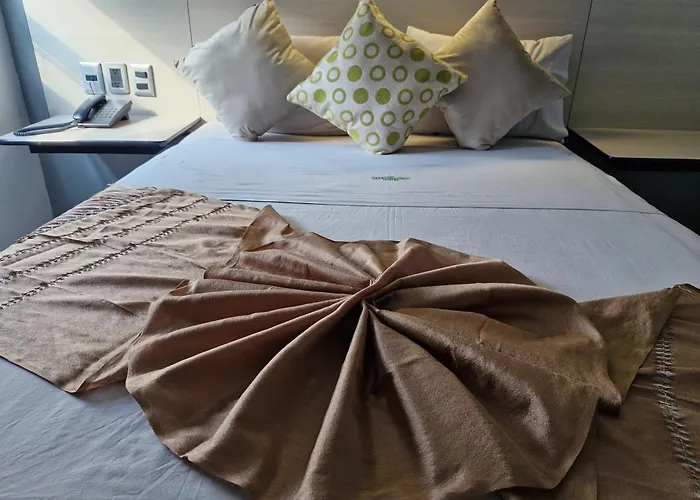HOTEL LEMON GREEN -Zona Expo Frente al Centro de Convenciones
