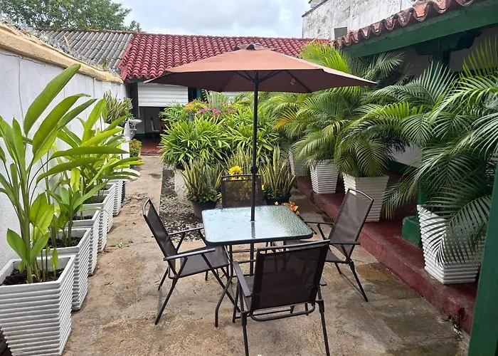 HOTEL CASA VANIA MOMPOX, Centro histórico, Con Parqueadero en el Hotel
