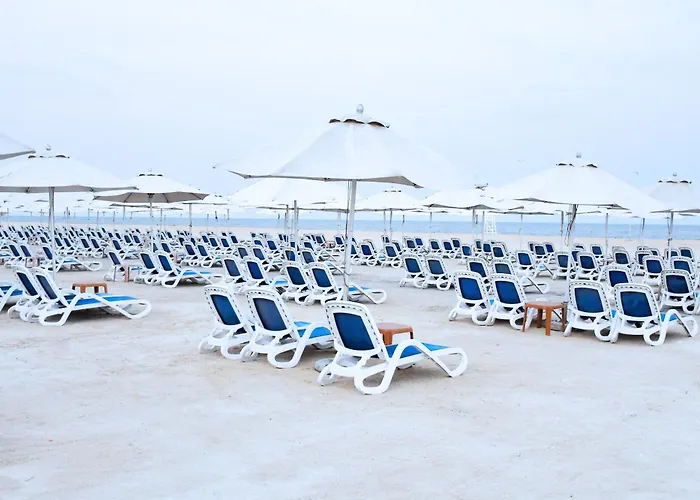 Wyndham Garden Ajman Corniche