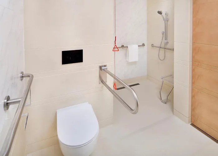 Crowne Plaza Dubai Marina By Ihg