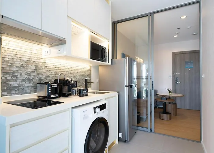 Oakwood Suites Tiwanon Bangkok