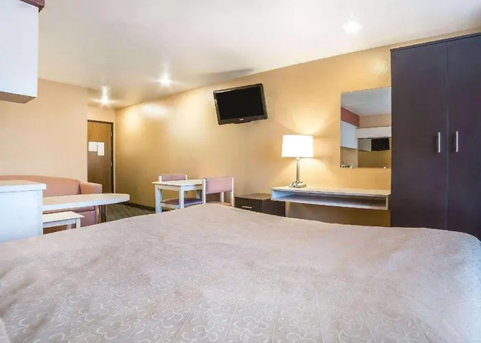 Quality Inn & Suites Elko