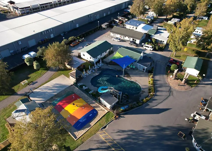 Top 10 Holiday Park