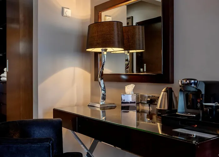 Derwent Manor Boutique Hotel