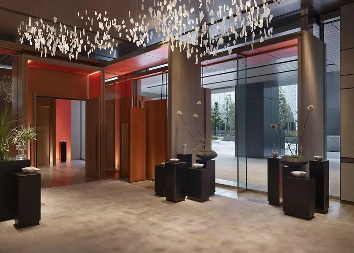 Four Seasons At Otemachi