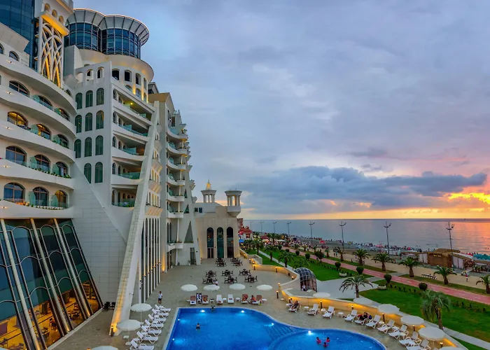 The Grand Gloria Hotel