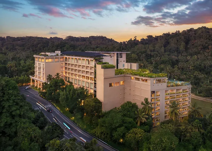 The Golden Crown Hotel
