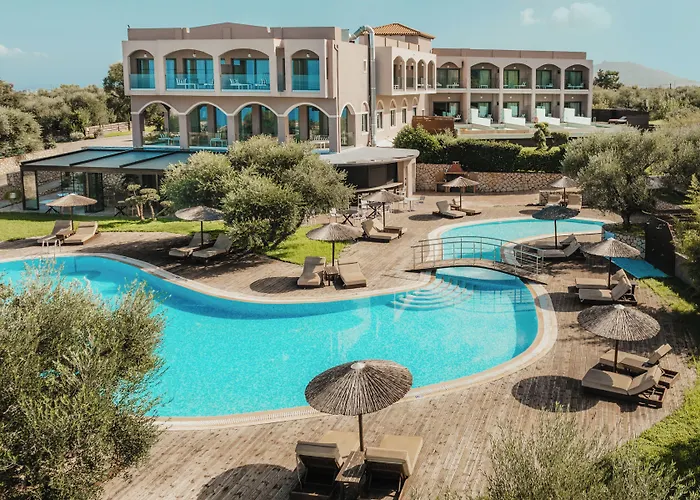Elegance Luxury Executive Suites - Adults Only