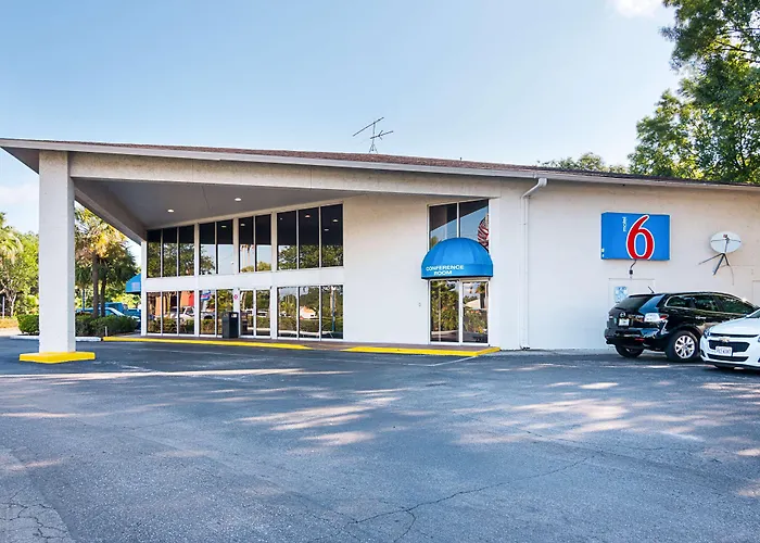 Motel 6-Tampa, Fl - Fairgrounds