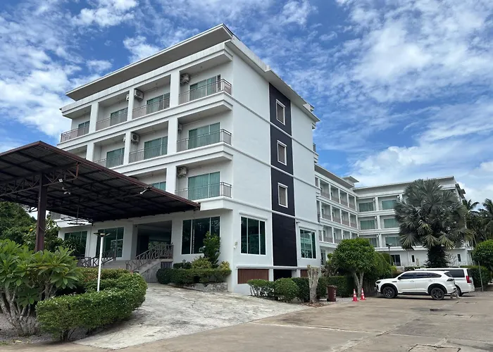Southgate Residence Hotel - Sha Certified