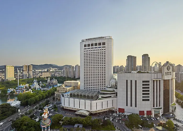 Lotte World