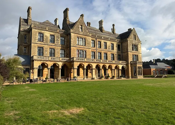 Walton Hall Hotel & Spa By Sunday