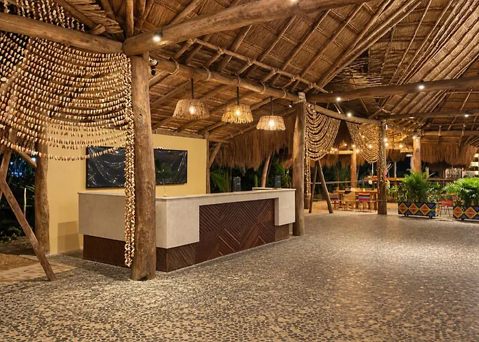 Hotel Wayira Beach By On Vacation