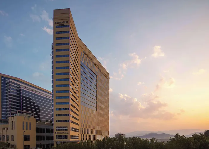 Doubletree By Hilton City