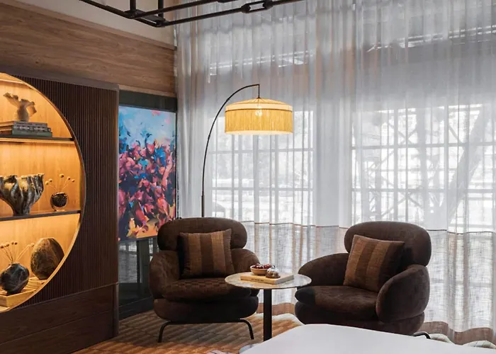 Ovolo Sydney Woolloomooloo, A Wyndham Hotel
