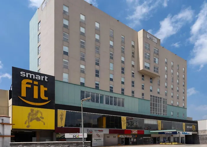 Hotel Mx Mas Cuautitlan Izcalli, Trademark By Wyndham