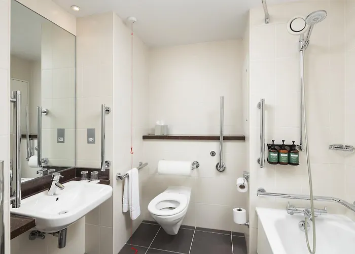 Crowne Plaza London Ealing By Ihg